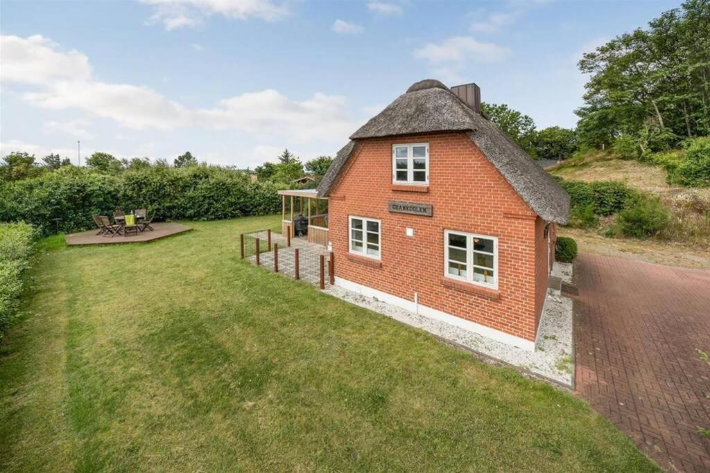 Thatched Holiday Home In Struer, Jutland With A View Exteriör bild